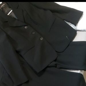 KASPER Black pantsuit-14P